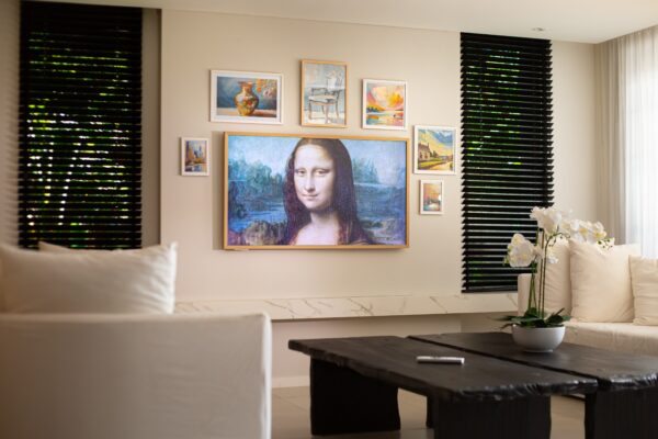 LED NOBLEX 55" DR55X8800 ART 4K QLED GOOGLE TV 123x76.2x24cm - Imagen 7
