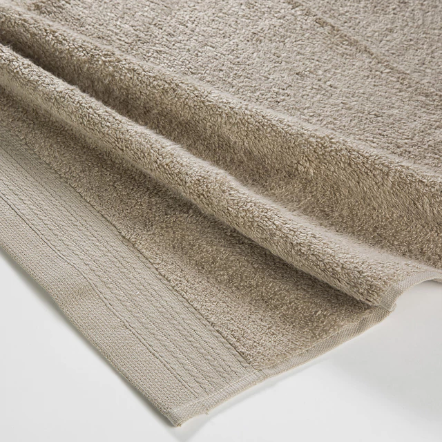 bellagio-toalla-y-toallon-natural-67e95dbc5d9f33a72217452627676260-640-0 bellagio-toalla-y-toallon-natural-67e95dbc5d9f33a72217452627676260-640-0